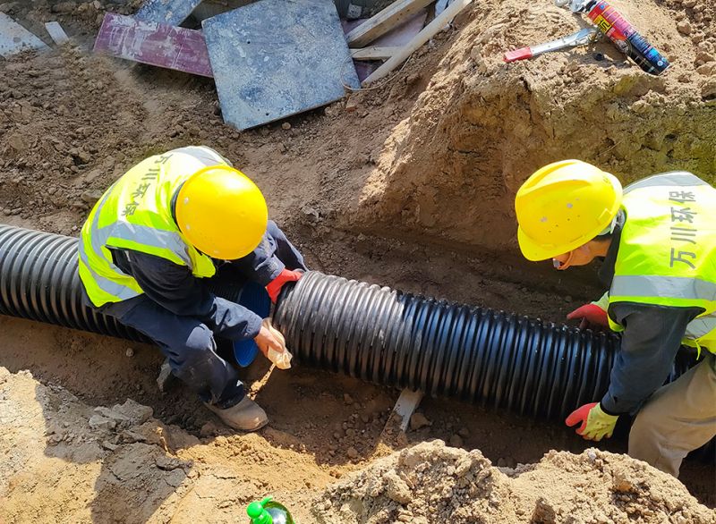 “五一”假期不停工 堅守一(yi)線保工期 緻敬一線工作者