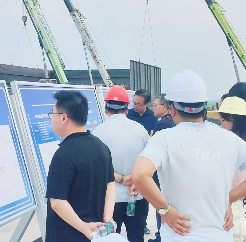 熱(re)烈歡(huan)迎各領導視詧我司承建的南漪湖汚水處理項目